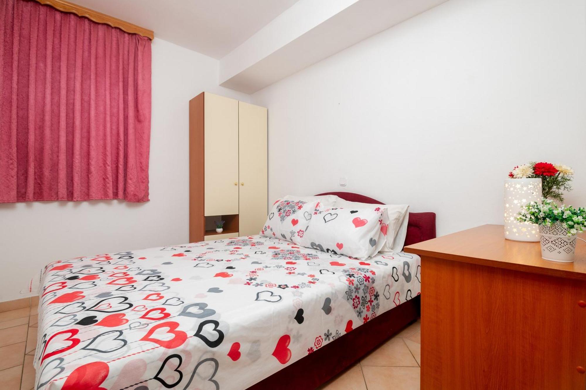 Apartments Matej Neum Room photo